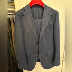 Suitsupply Mid-Blue Wool-Cashmere Lazio La Spalla Unlined Suit (Like New) 38R